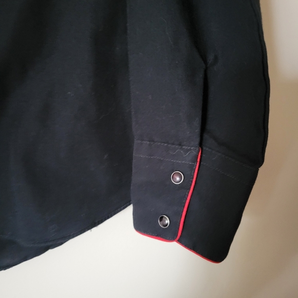 Vintage Western Snap Button Embroidered Floral Cowgirl Shirt - Picture 5 of 7